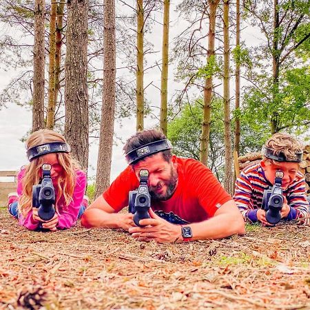 Grafham Water Lodge エクステリア 写真