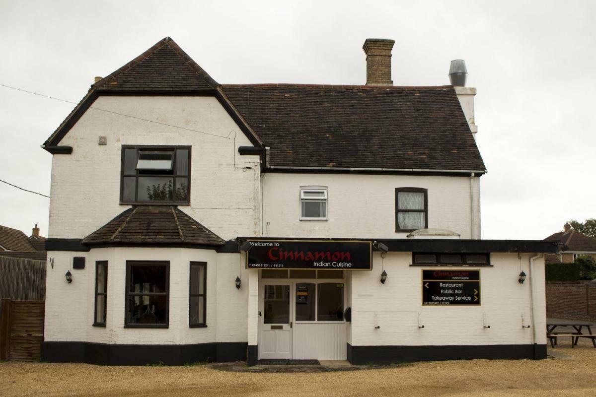 Grafham Water Lodge エクステリア 写真